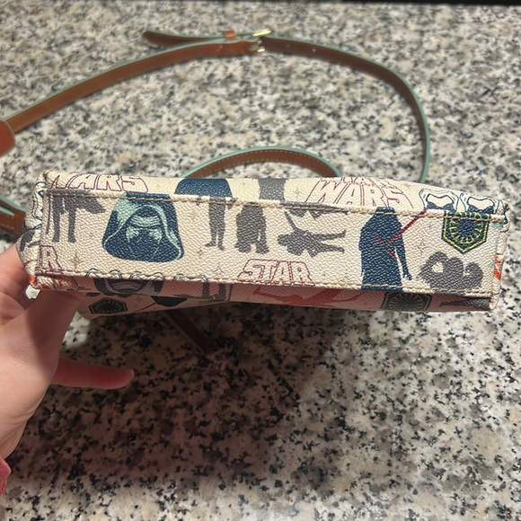 Dooney & Bourke | Star Wars The Force Awakens Letter Carrier - Picture 2 of 9